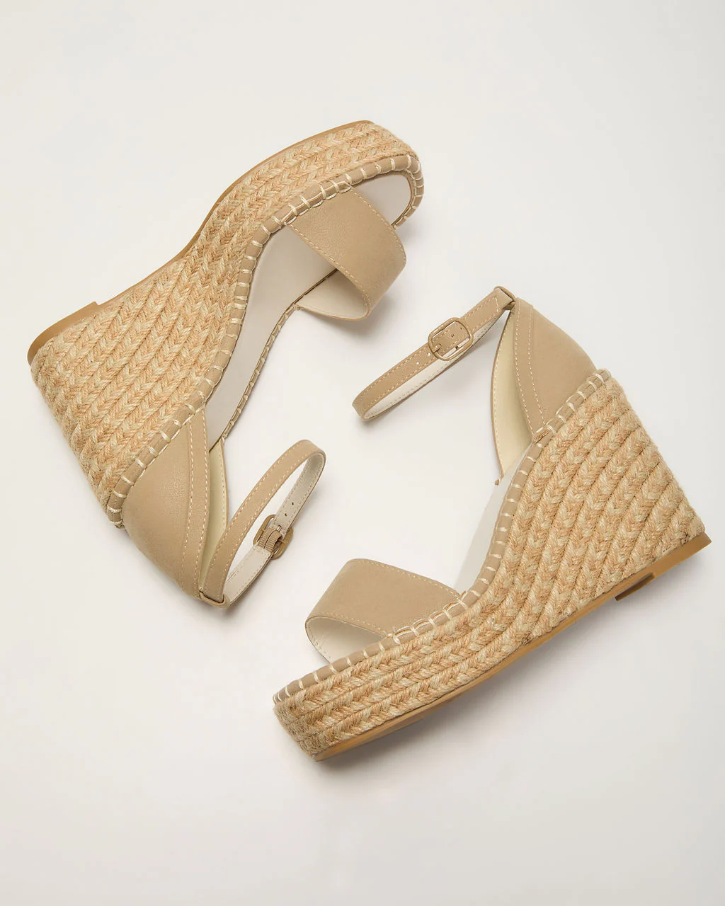 Vivvy Raffia Wedge Sandal