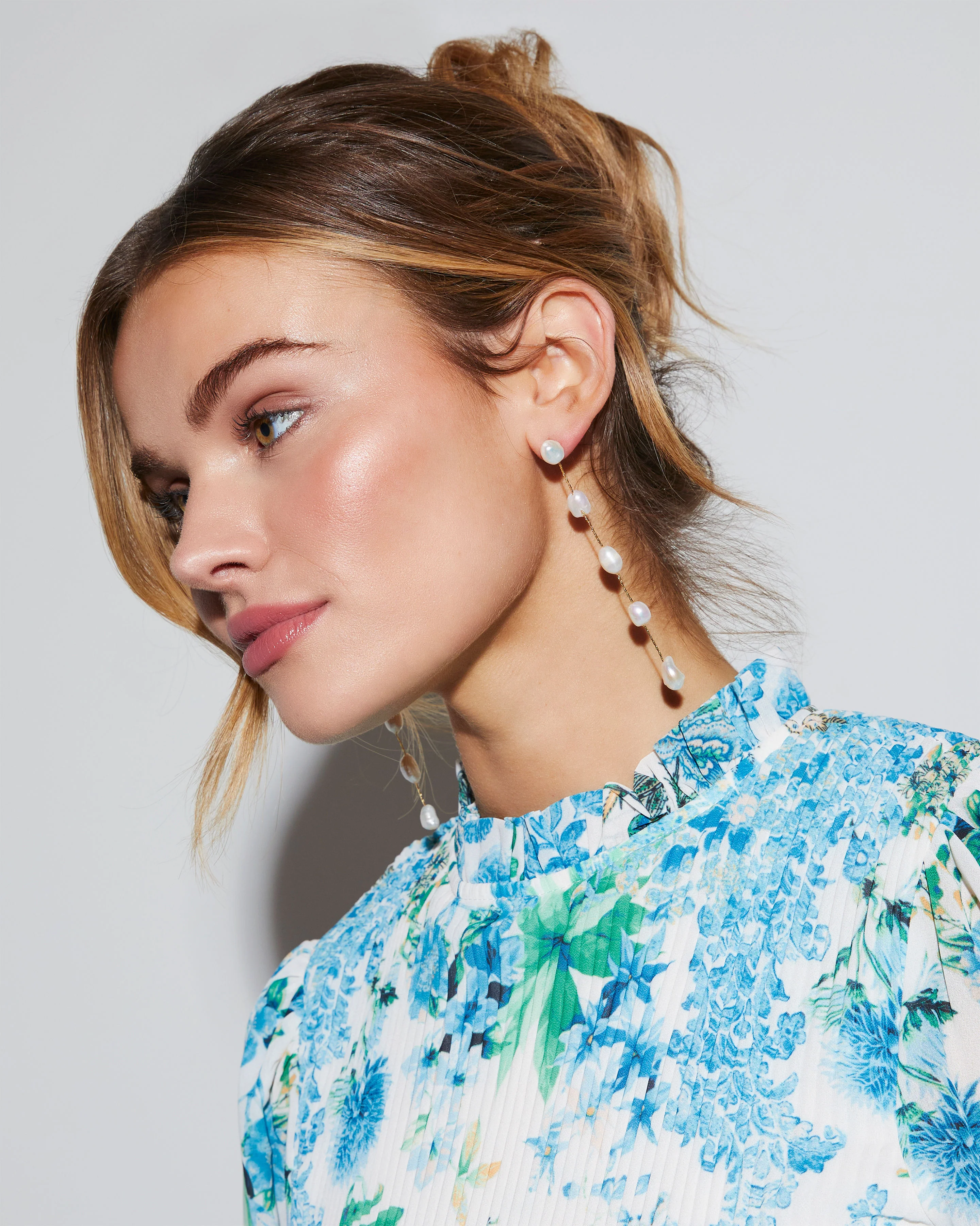 Quinn Pearl Drop Earrings