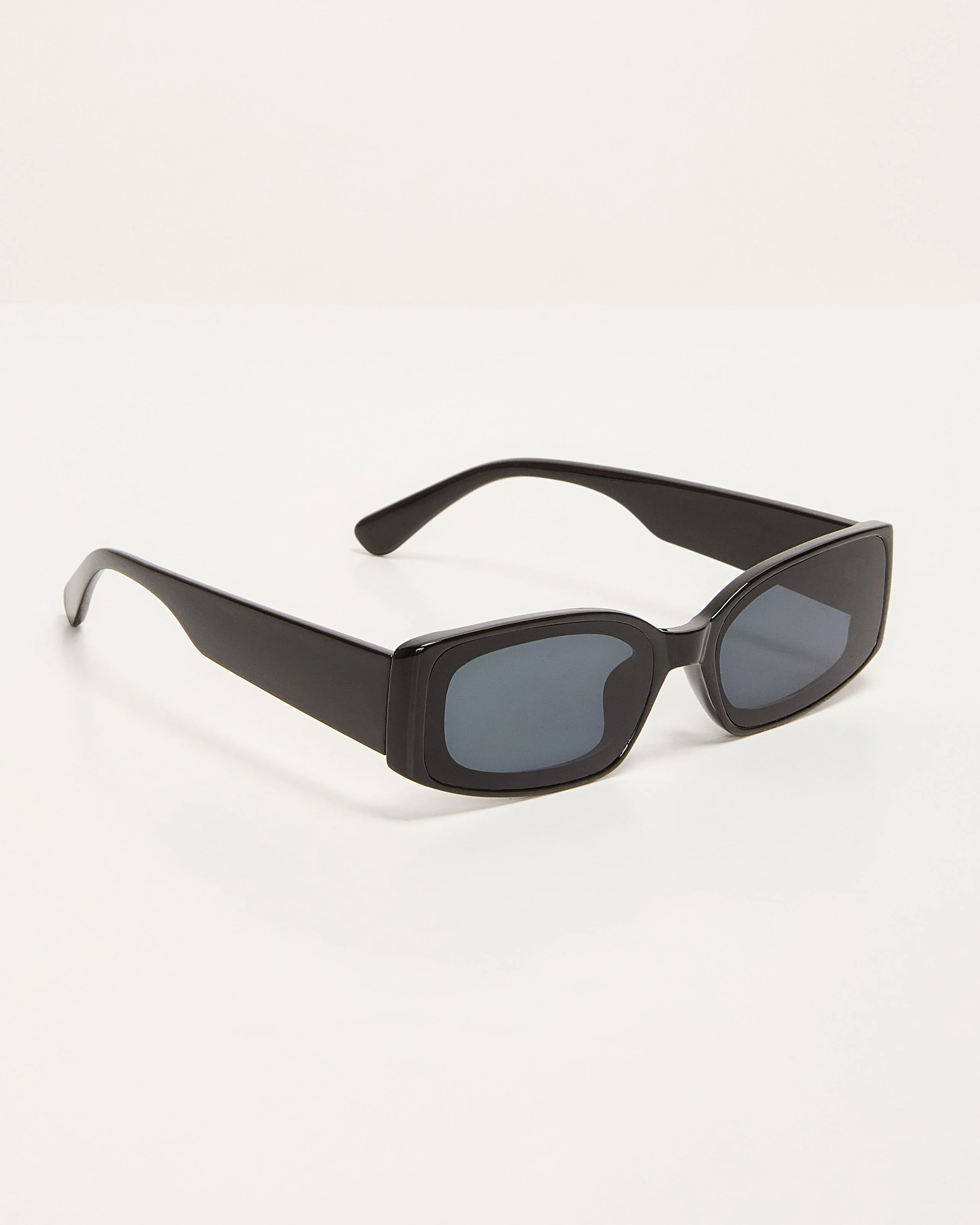 Presley Slim Rectangle Sunglasses