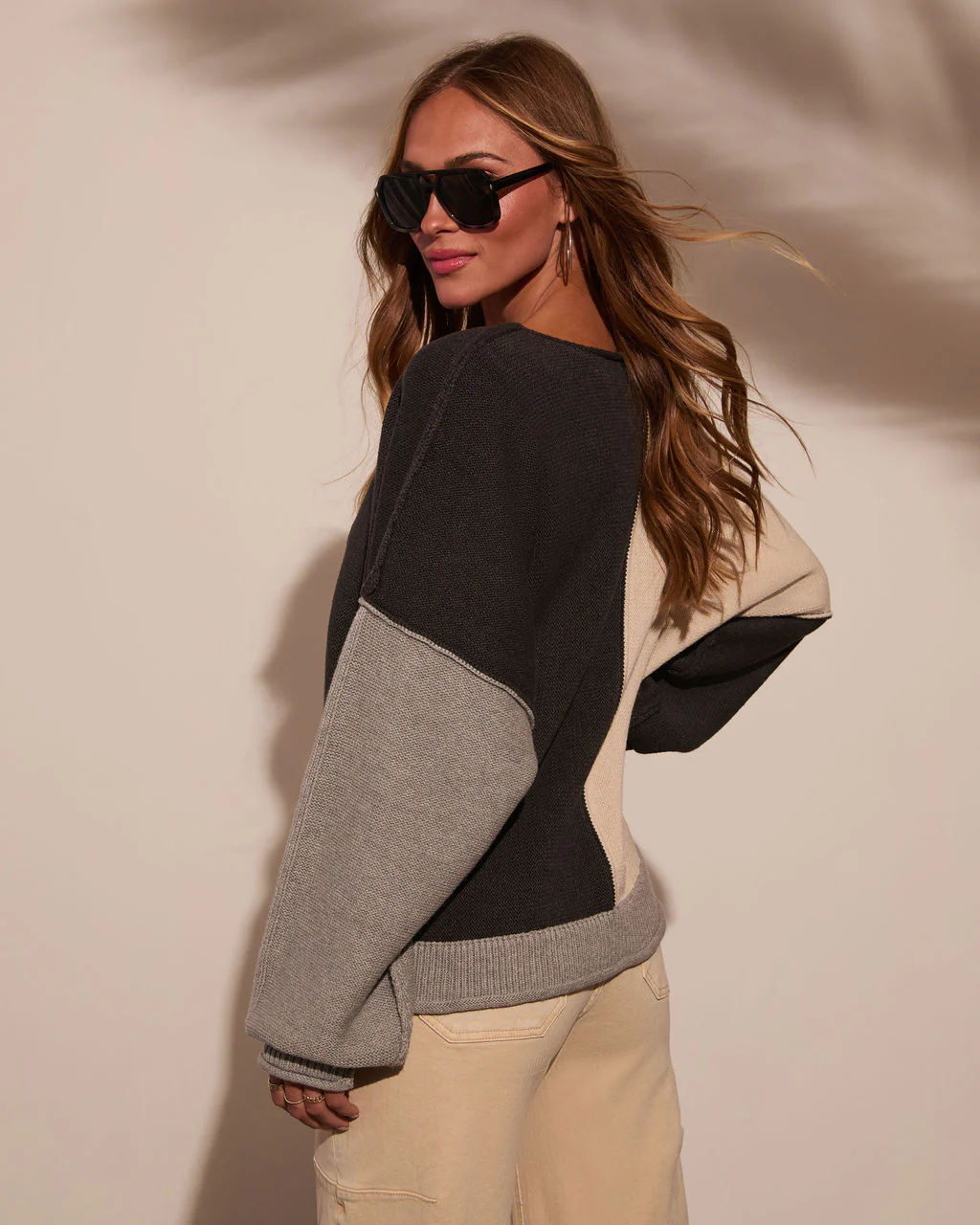 Pure Motion Contrast Lightweight Sweater