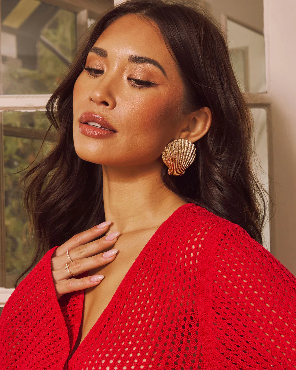 Tropic Cove Textured Seashell Earrings