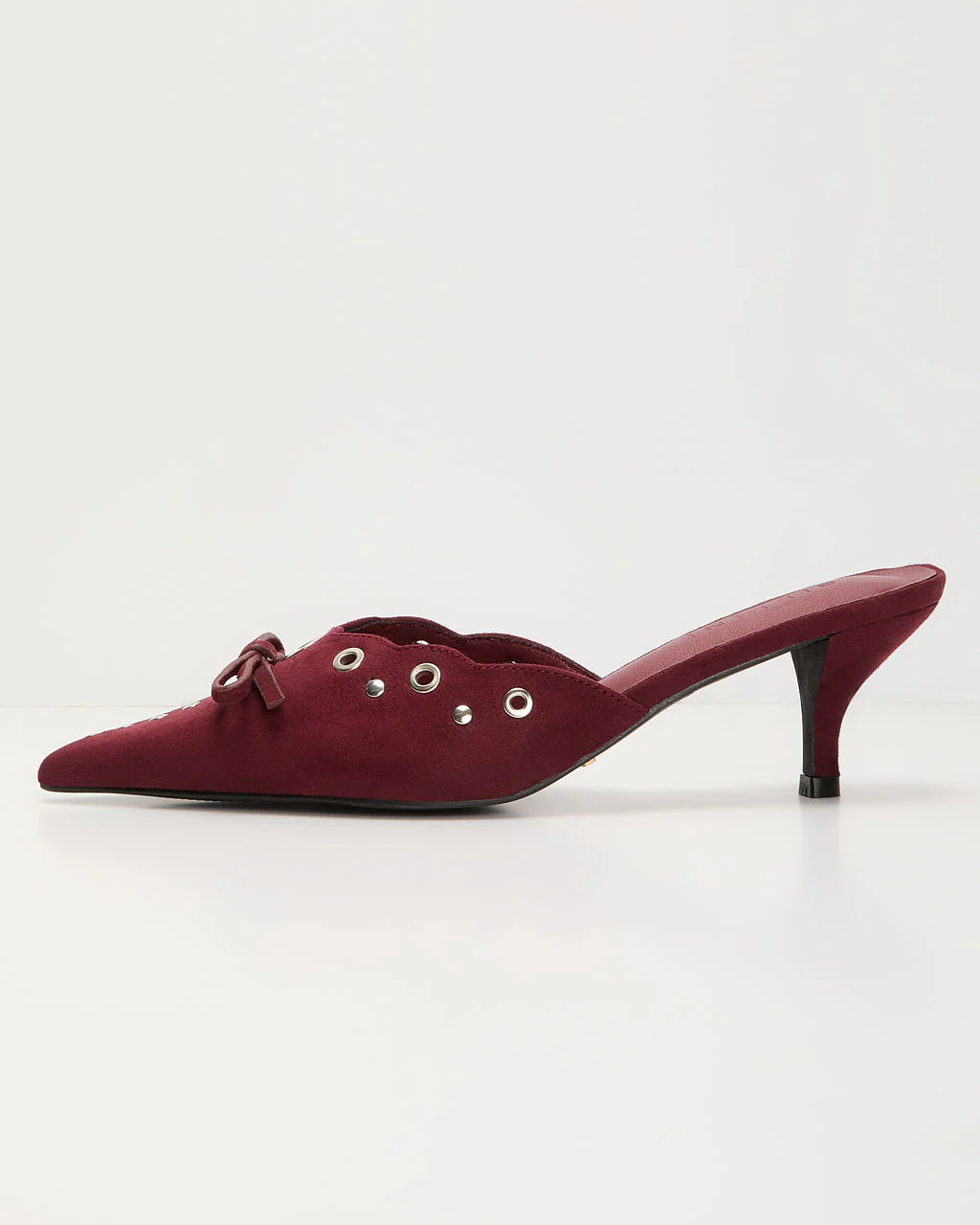 Maven Grommet Hole Pointed Toe Mule