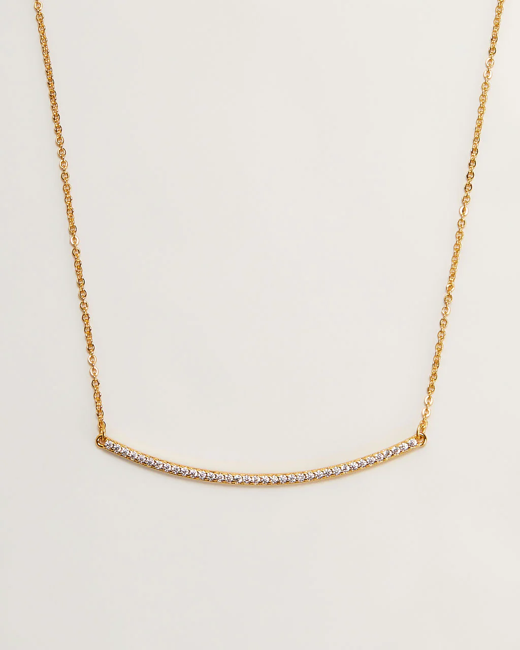 Simple Bar 18k Gold Plated Rhinestone Necklace