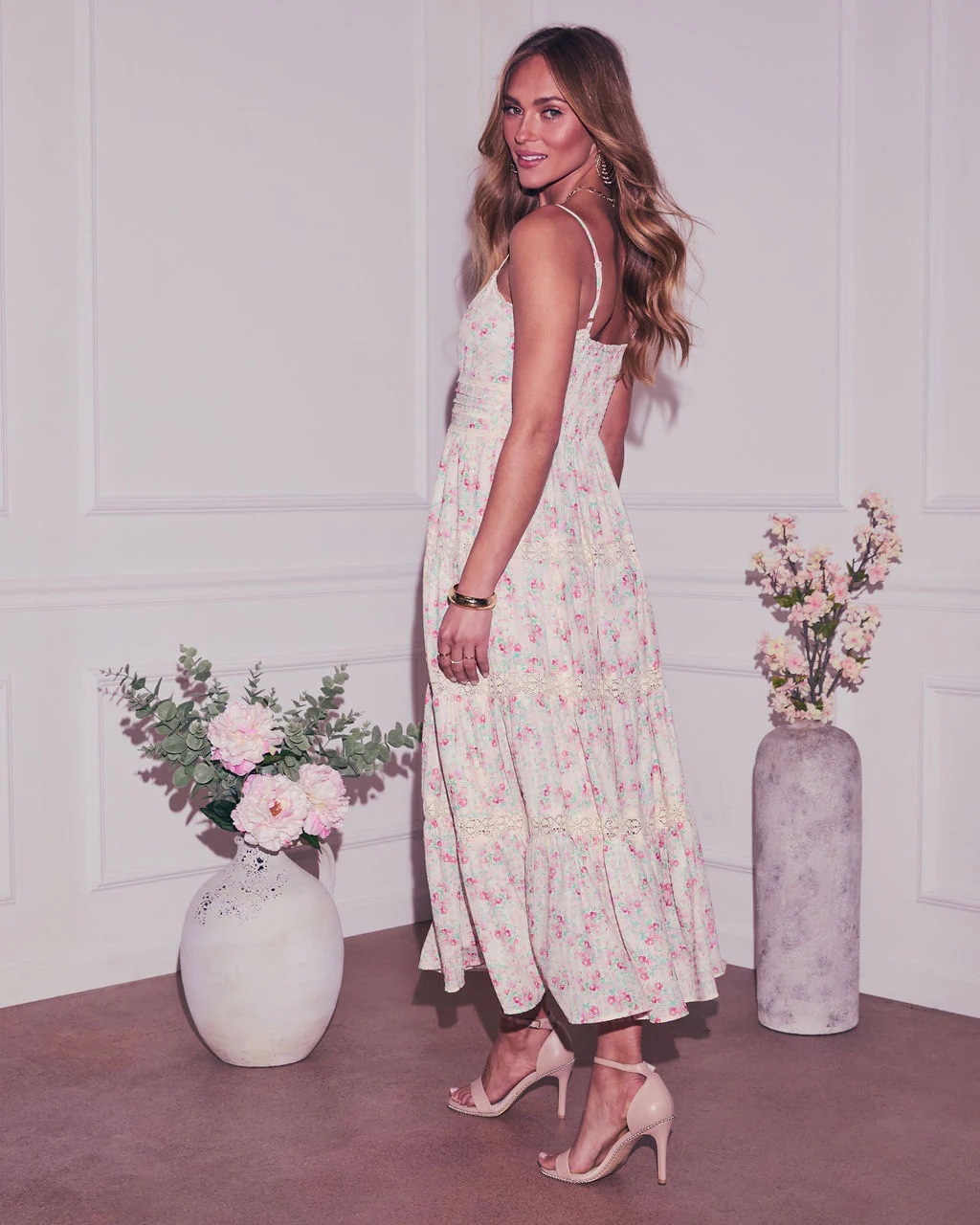April Embrace Sweetheart Floral Midi Dress