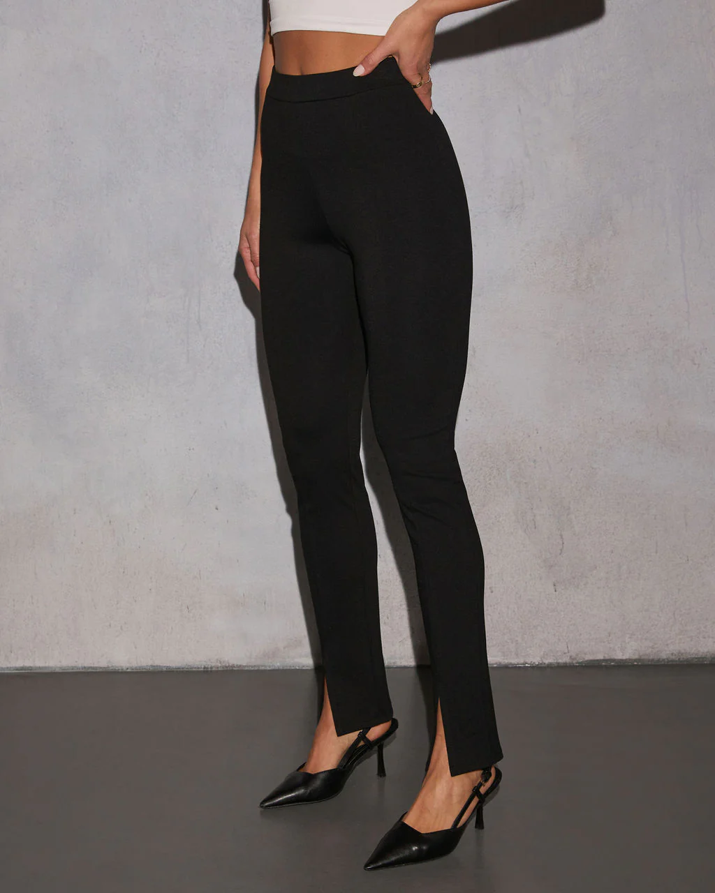 Remie Front Slit Leggings