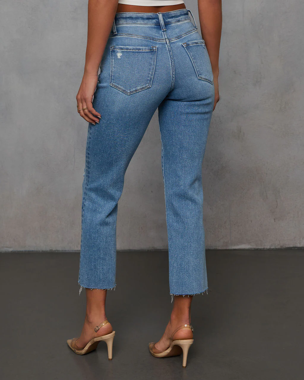 Lara Crop Frayed Hem Jeans