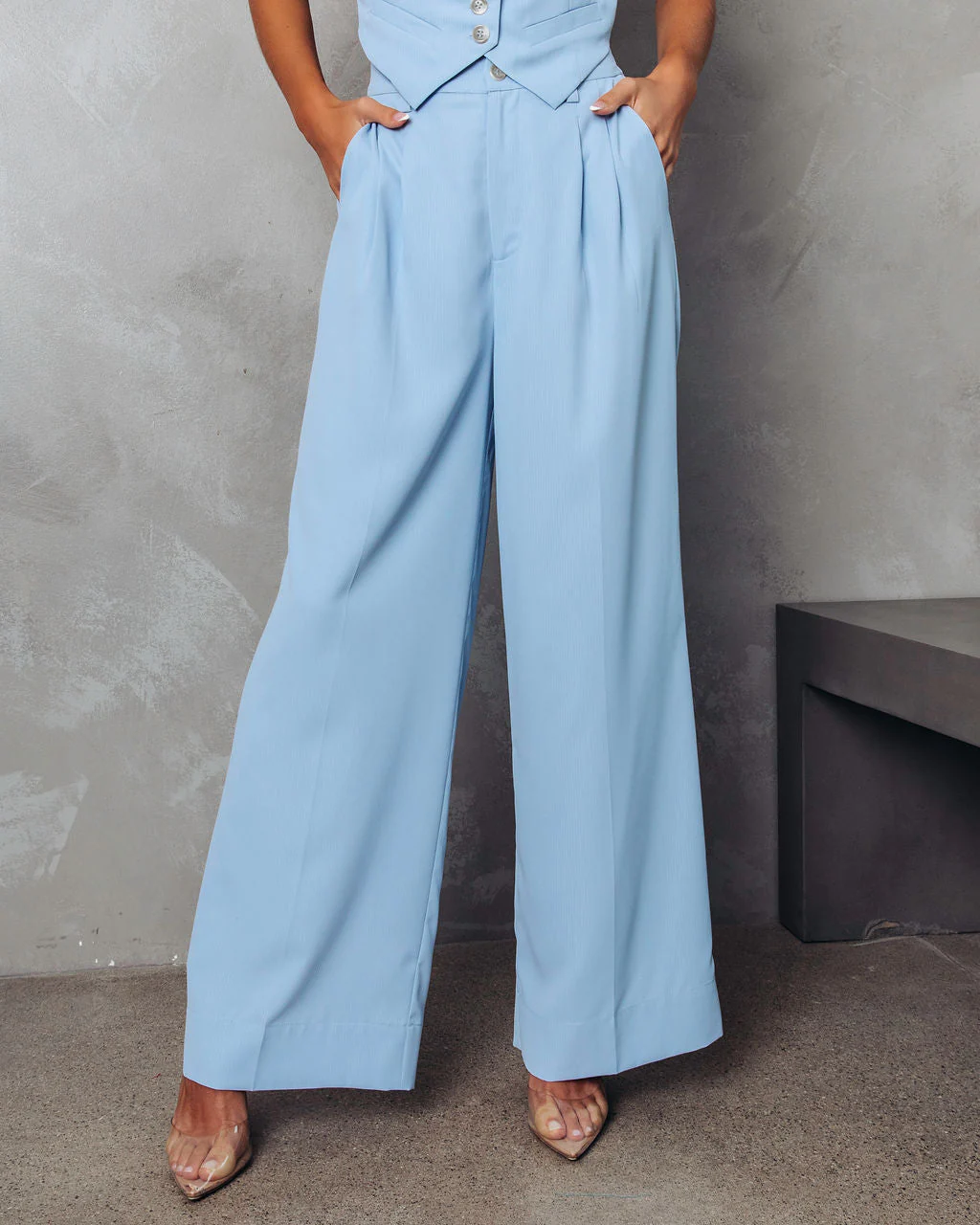 Leva Pocketed Wide Leg Pants