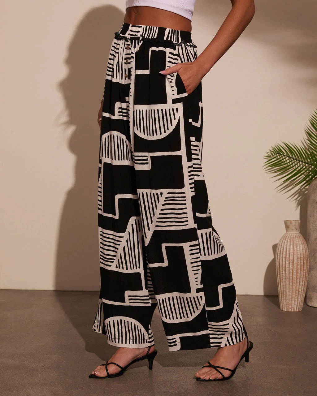 Kelso Abstract Print Pants