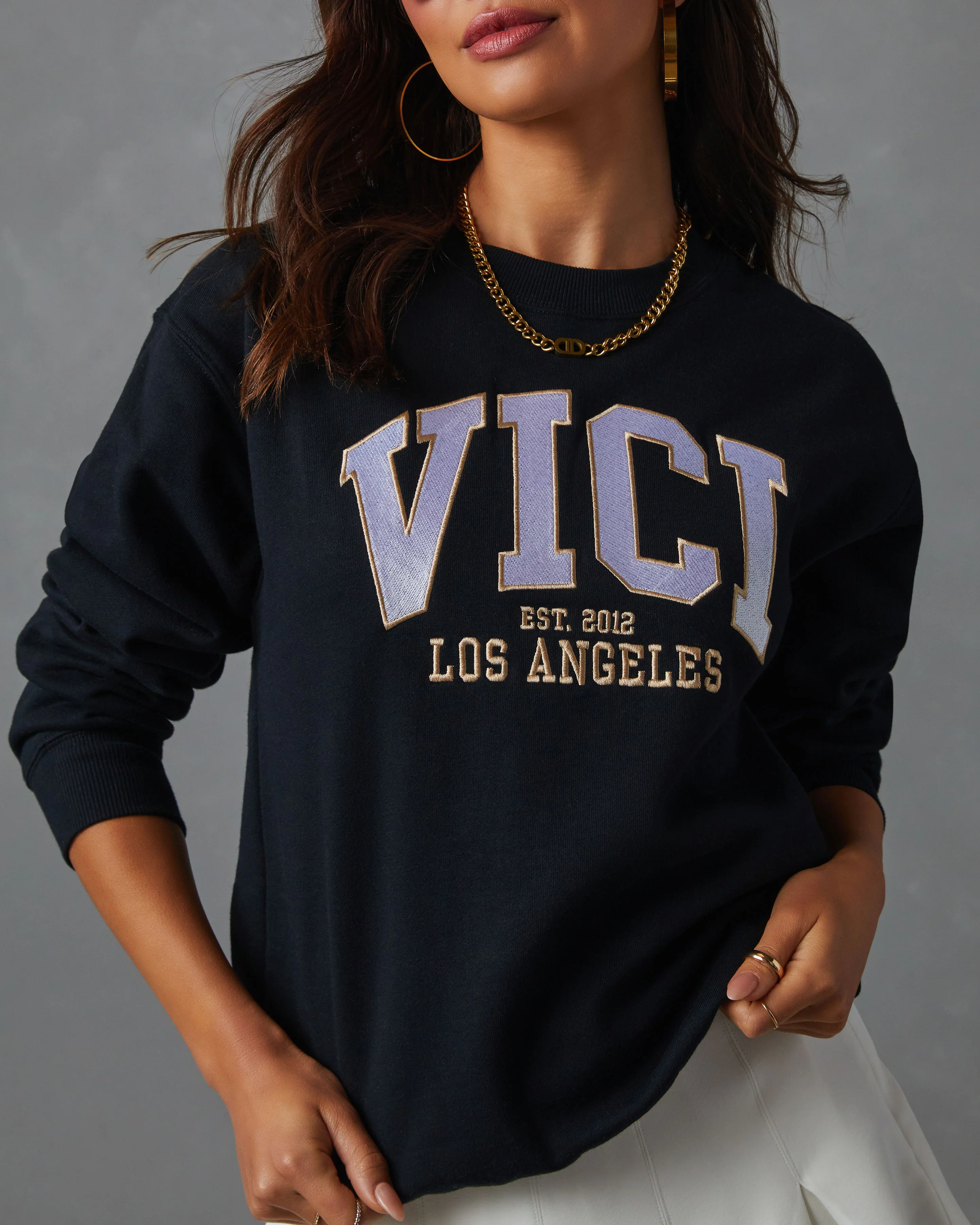 VICI Logo Crew Neck Sweatshirt