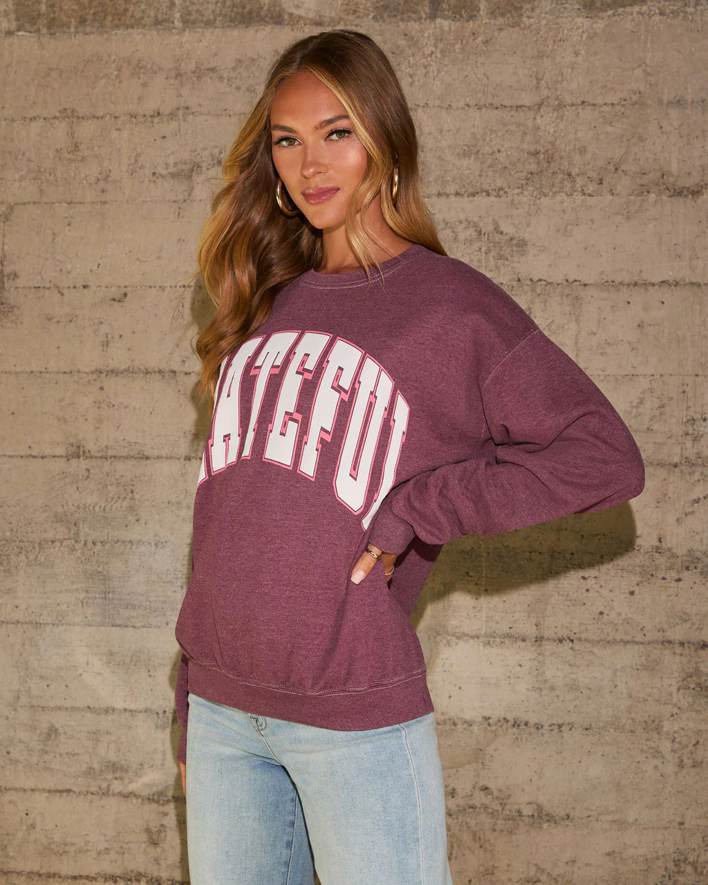 Grateful Relaxed Graphic Sweatshirt