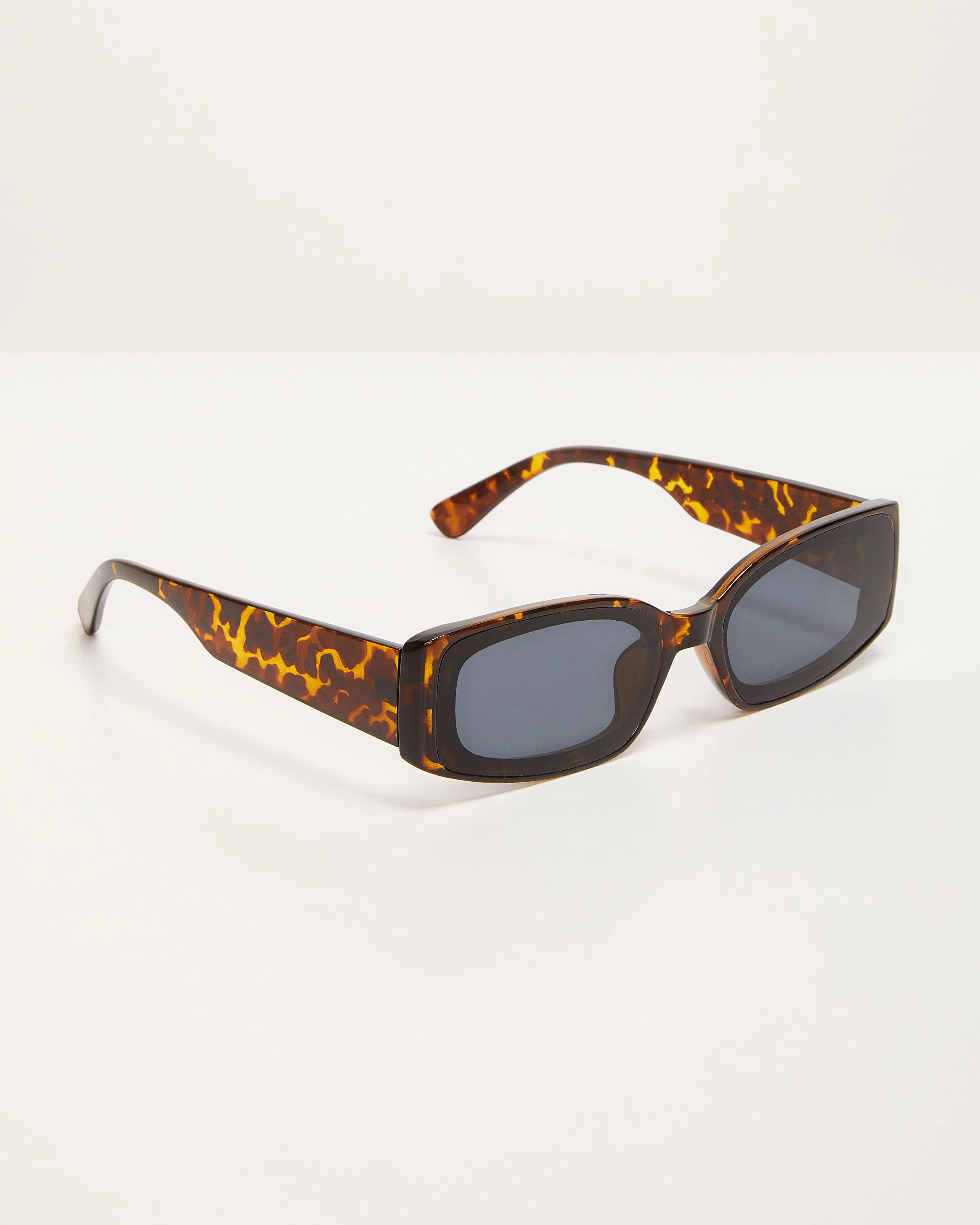 Presley Slim Rectangle Sunglasses