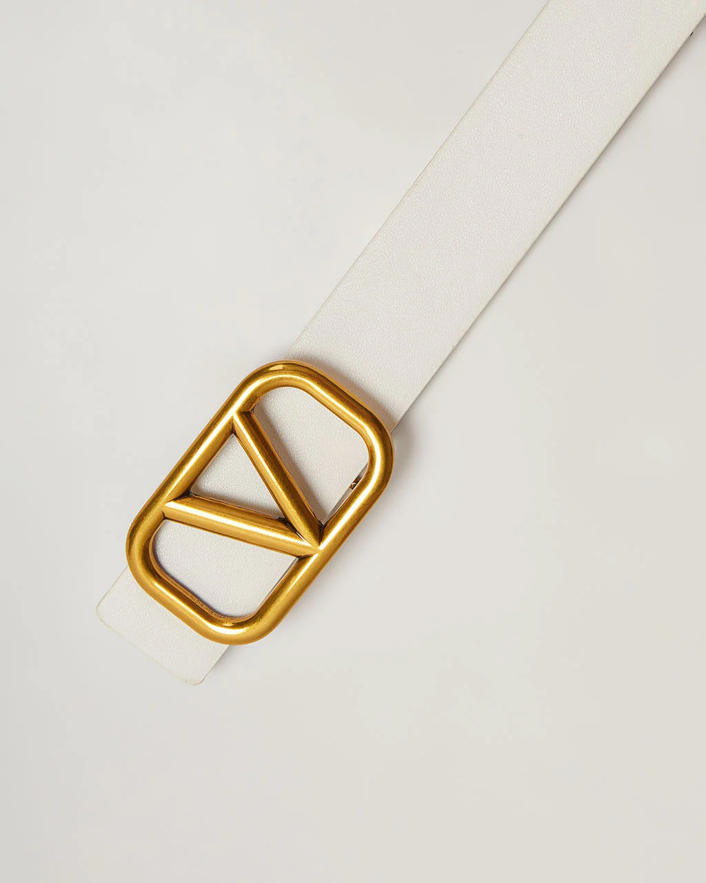 Shes Iconic Vici Logo Belt