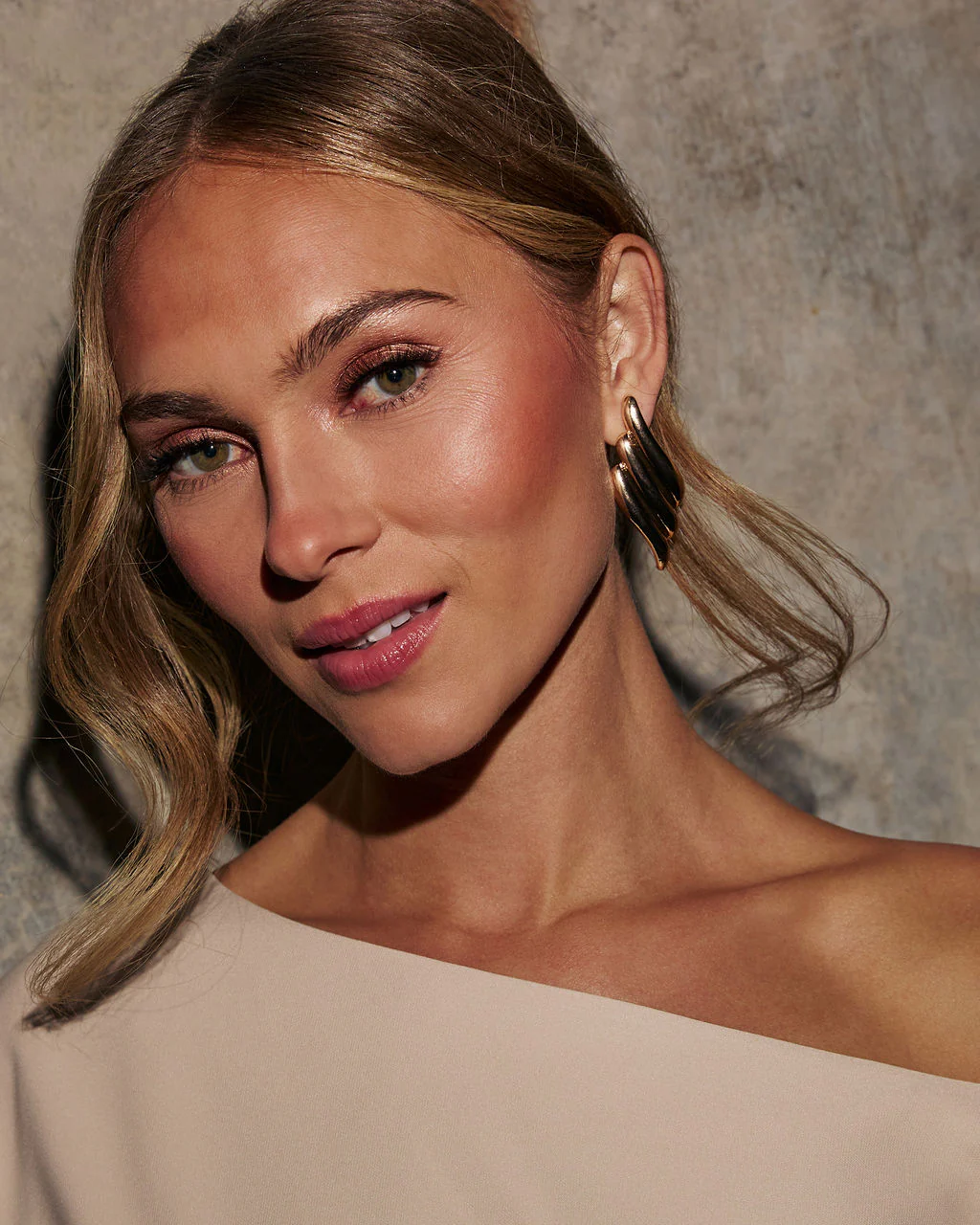 Sweet Serene Textured Stud Earrings